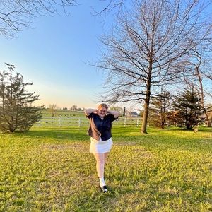 Meet your Posher, Rayne